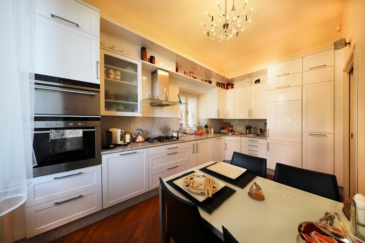 Villa Castiglioni Luxury Apartment Laglio Esterno foto